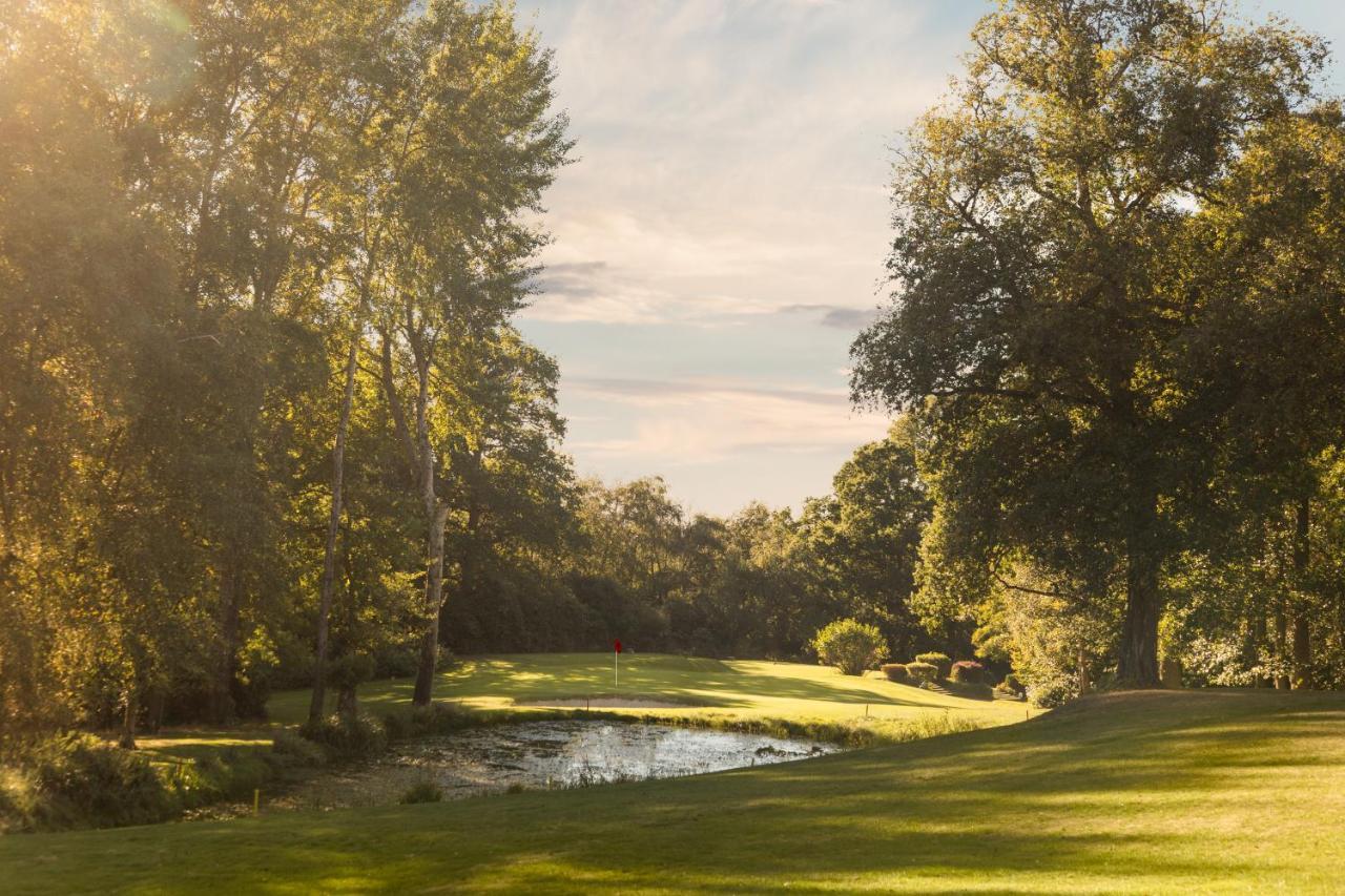 Sandford Springs Hotel And Golf Club Kingsclere Exterior foto